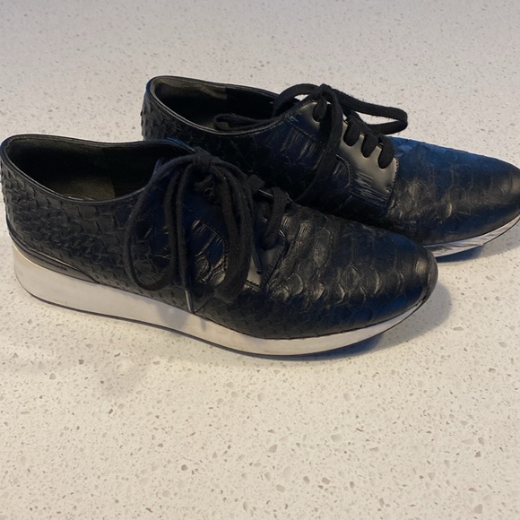 VINCE black croc alligator snake skin leather she’s her black laces white sole - Picture 3 of 6